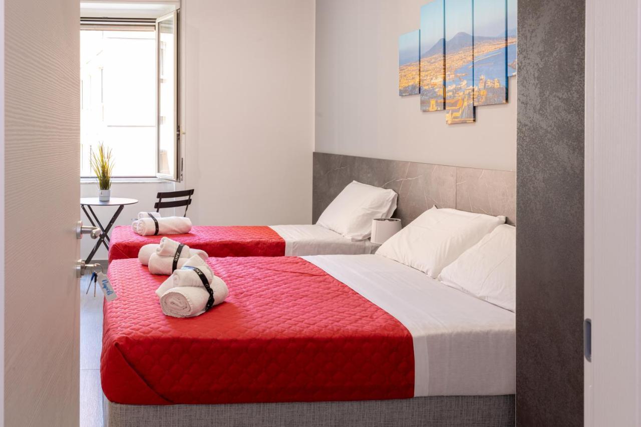 נאפולי Partenope Guest House מראה חיצוני תמונה